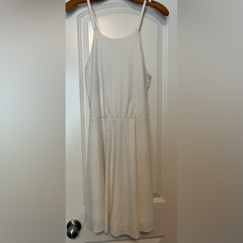 White dress 🤍